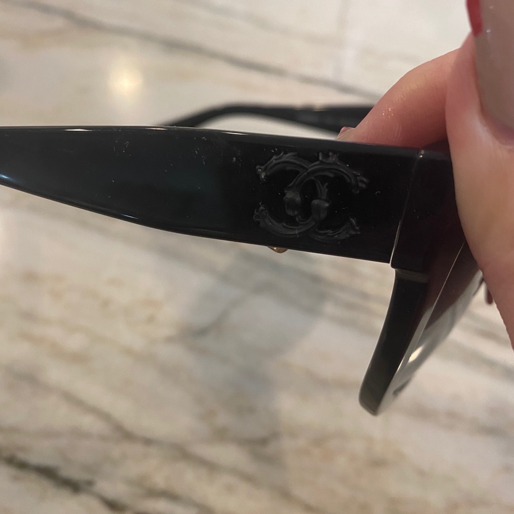 Chanel sunglasses! - Picture 2 of 5